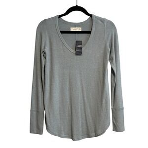 Abercrombie Soft Cozy Long Sleeve Tee Green Scoop Neck XS NWT